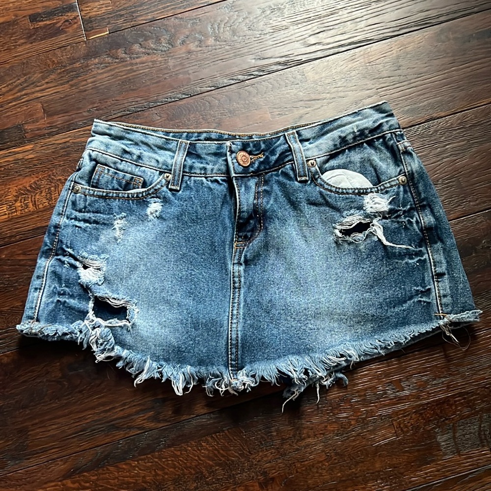 Denim skort - Picture 1 of 4